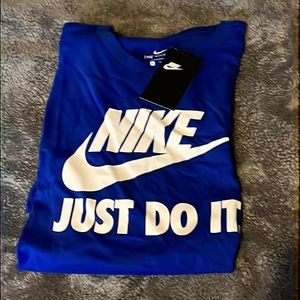 Nike Extra Large